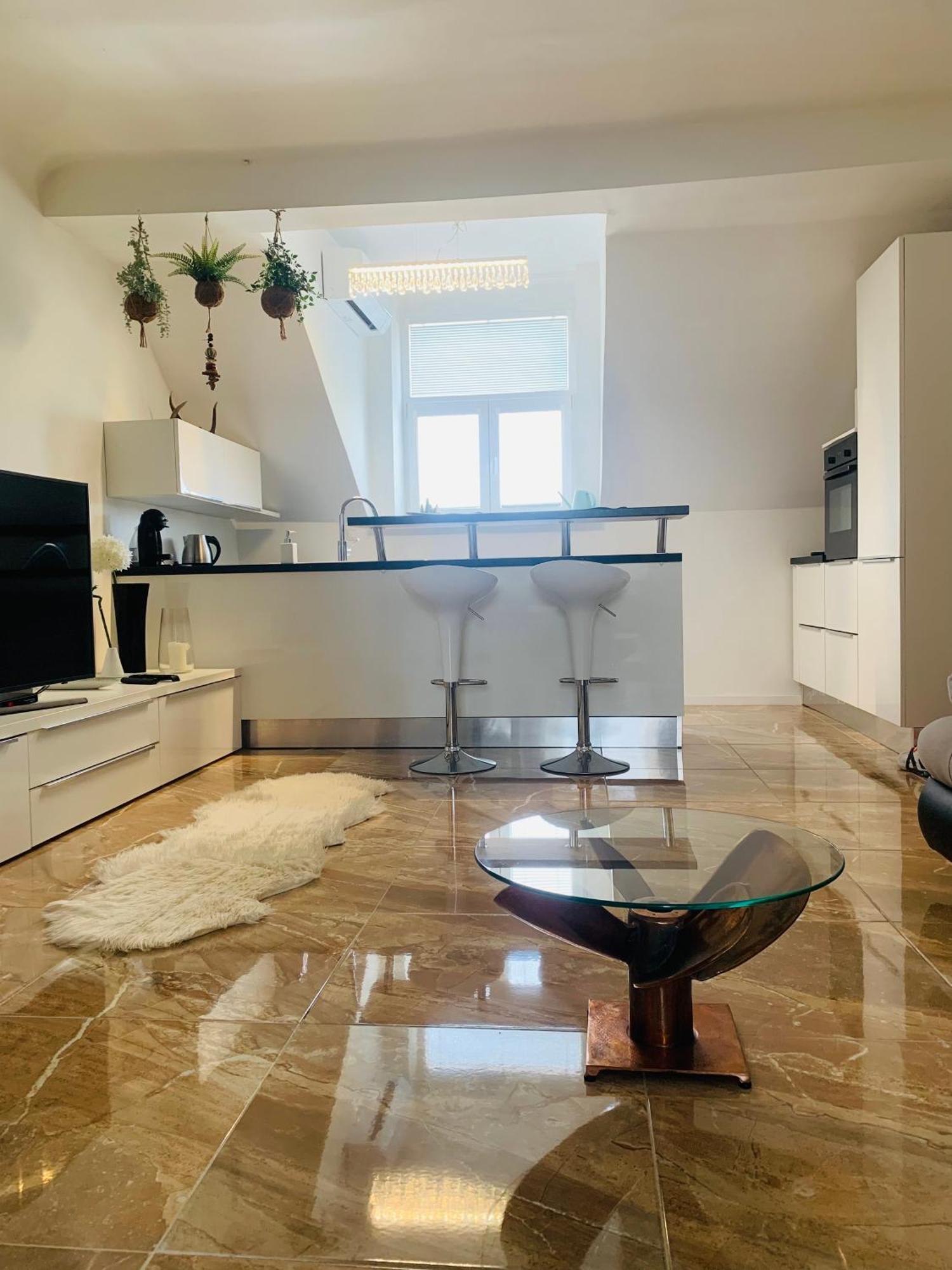 Apartman Blumental Centrum ブラチスラヴァ エクステリア 写真